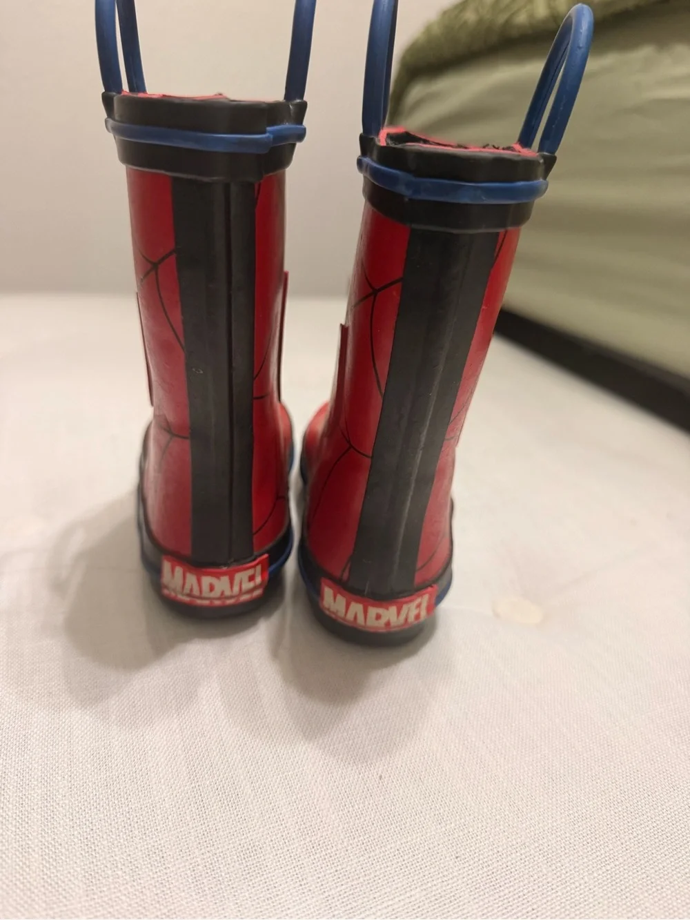 Spiderman black and red kids slipper